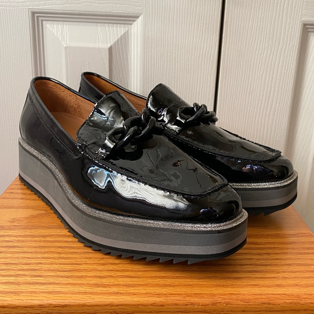 Johnston&Murphy Gracelyn Black Patent Leather Chunky Platform Chain Loafer SZ 9